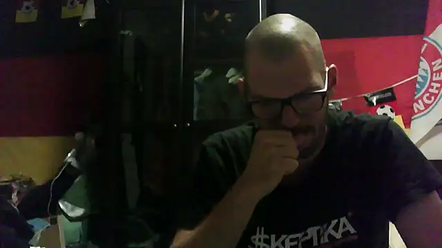 Snapshot of Die-geile-Sau chatting on 09-23-25, 07:50 Die-geile-Sau online show from 09-23-25, 07:50