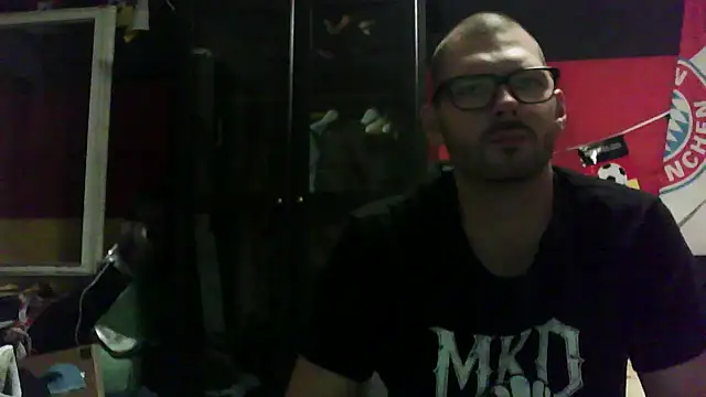 Snapshot of Die-geile-Sau chatting on 09-28-25, 07:41 Die-geile-Sau online show from 09-28-25, 07:41