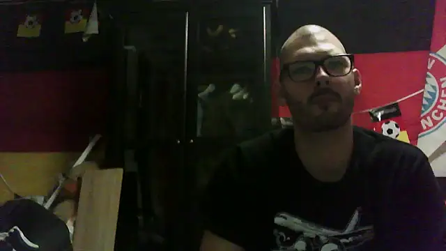 Snapshot of Die-geile-Sau chatting on 10-04-25, 07:23 Die-geile-Sau online show from 10-04-25, 07:23