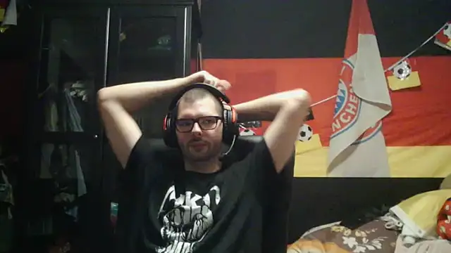 Snapshot of Die-geile-Sau chatting on 01-11-26, 10:04 Die-geile-Sau online show from 01-11-26, 10:04