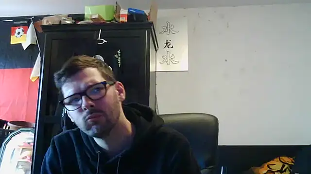 Die-geile-Sau online show from 05-20-26, 12:33