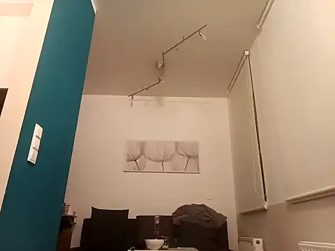 Snapshot of Ebinator666 chatting on 02-06-25, 03:37 Ebinator666 online show from 02-06-25, 03:37