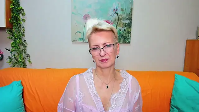 iamyourdream89 online show from 11-19-25, 01:22