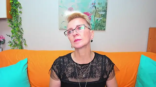 iamyourdream89 online show from 11-25-25, 11:54