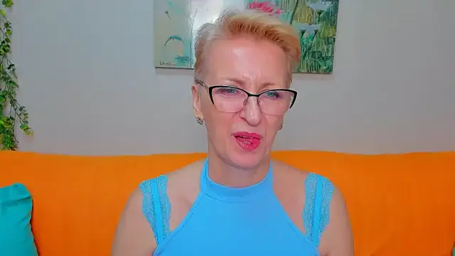 iamyourdream89 online show from 04-18-26, 07:07