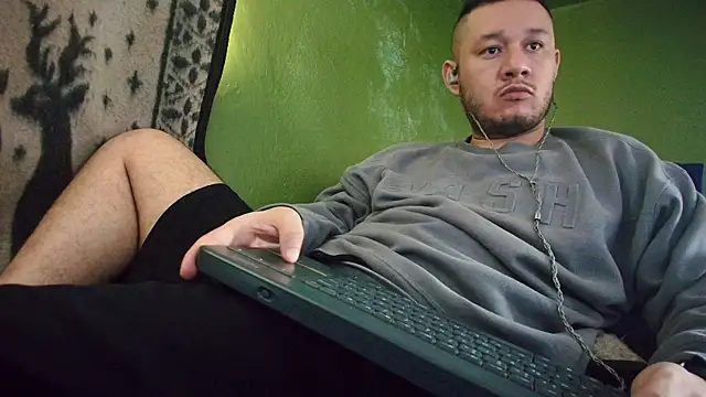 sweet cock28 online show from 02-08-25, 03:42