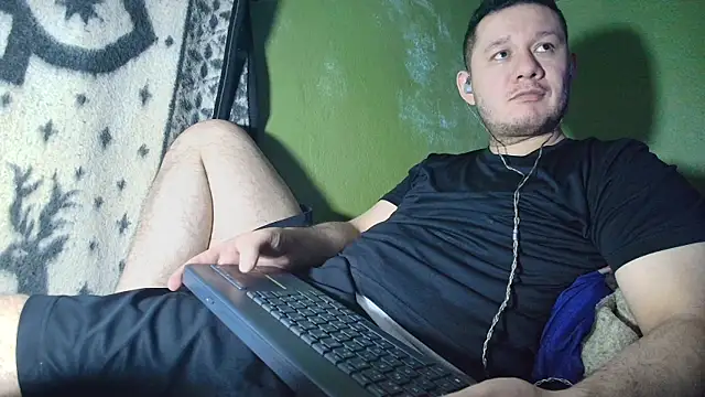 sweet cock28 online show from 10-22-25, 04:02