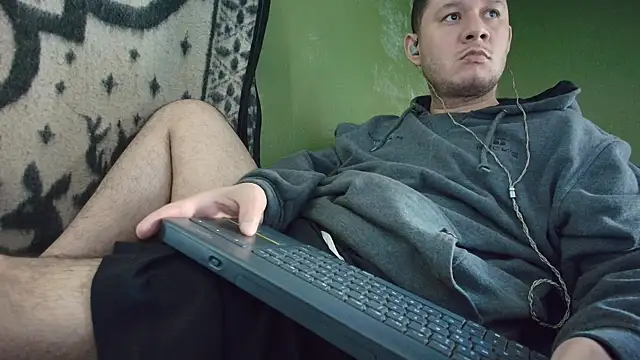 sweet cock28 online show from 10-27-25, 03:27