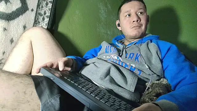 sweet cock28 online show from 12-17-25, 03:45