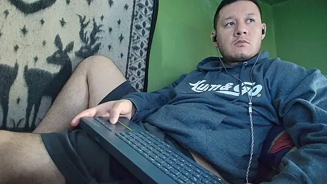 sweet cock28 online show from 03-21-26, 03:26