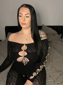 Snapshot of Mia-Bremer chatting on 03-01-26, 03:47 Mia-Bremer online show from 03-01-26, 03:47