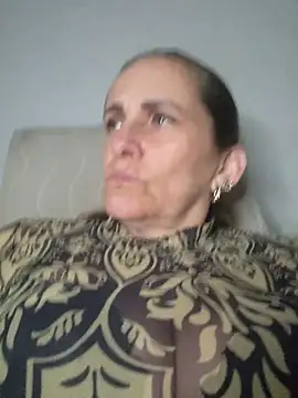 Snapshot of SeductionSilera chatting on 02-19-25, 12:35 SeductionSilera online show from 02-19-25, 12:35