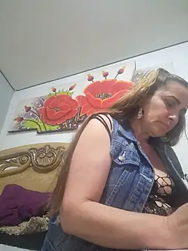 Snapshot of SeductionSilera chatting on 02-20-25, 09:53 SeductionSilera online show from 02-20-25, 09:53