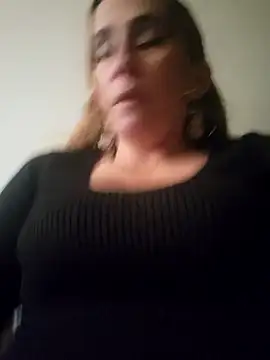 Snapshot of SeductionSilera chatting on 03-12-25, 02:34 SeductionSilera online show from 03-12-25, 02:34