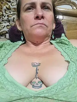 Snapshot of SeductionSilera chatting on 09-09-25, 04:01 SeductionSilera online show from 09-09-25, 04:01