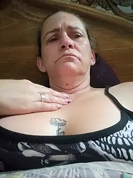 Snapshot of SeductionSilera chatting on 09-21-25, 02:51 SeductionSilera online show from 09-21-25, 02:51