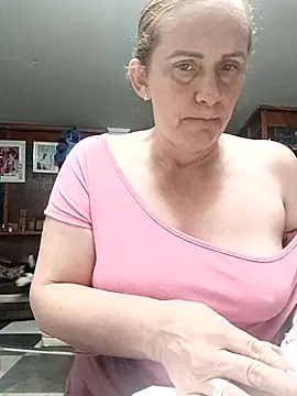 Snapshot of SeductionSilera chatting on 11-14-25, 03:38 SeductionSilera online show from 11-14-25, 03:38