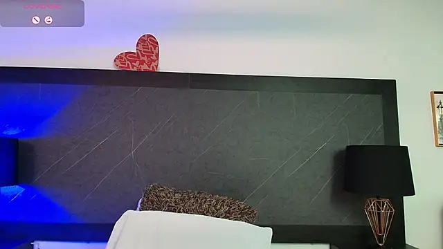 Snapshot of big_tits_in_your_face chatting on 01-28-25, 11:17 big tits in your face online show from 01-28-25, 11:17