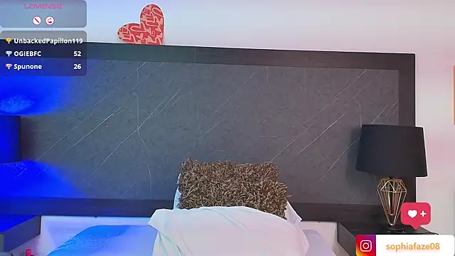 Snapshot of big_tits_in_your_face chatting on 02-26-25, 02:04 big tits in your face online show from 02-26-25, 02:04