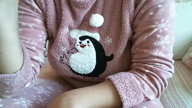 Snapshot of mysteriouscouple001 chatting on 02-09-25, 07:38 mysteriouscouple001 online show from 02-09-25, 07:38