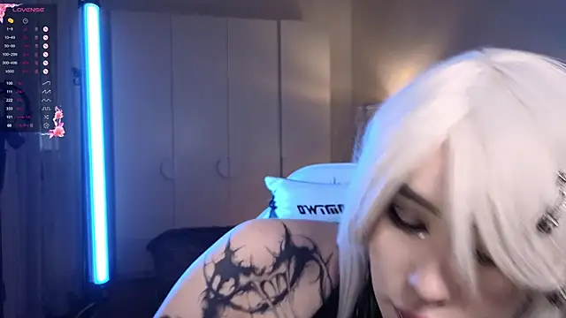 Snapshot of ghot1c_graceeee chatting on 02-04-25, 10:10 ghot1c graceeee online show from 02-04-25, 10:10