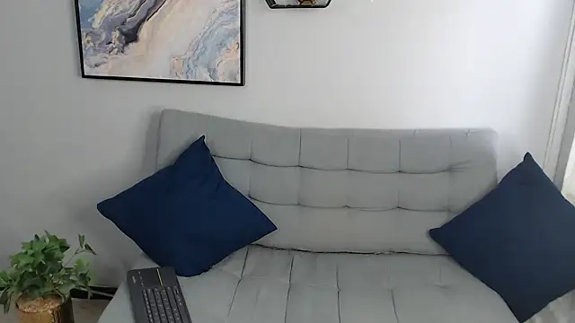 Snapshot of Amber_Etan chatting on 10-21-25, 03:46 Amber Etan online show from 10-21-25, 03:46