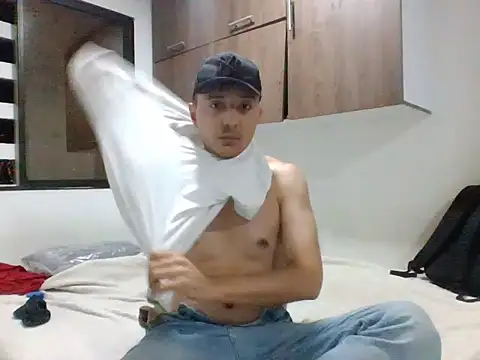 axeldaviid online show from 08-05-26, 03:53
