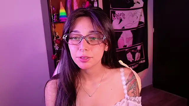 amber yull online show from 06-02-26, 06:10