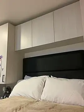 saori 10 online show from 03-10-25, 07:21