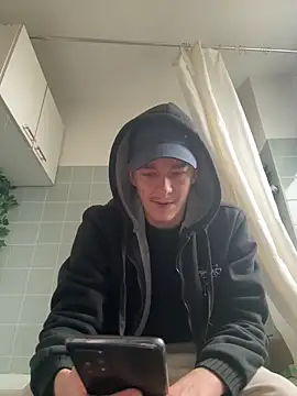 Toyjungee online show from 12-14-24, 10:56