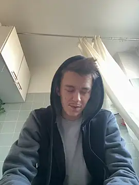 Toyjungee online show from 01-03-25, 01:25