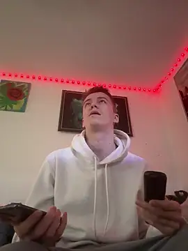 Toyjungee online show from 02-10-25, 11:57