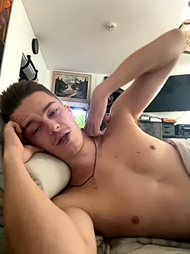 Toyjungee online show from 09-12-25, 01:33