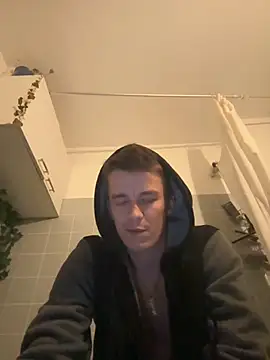 Toyjungee online show from 10-24-25, 08:49