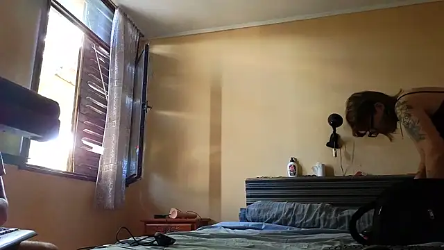 Carlafoxxx online show from 02-11-26, 01:49