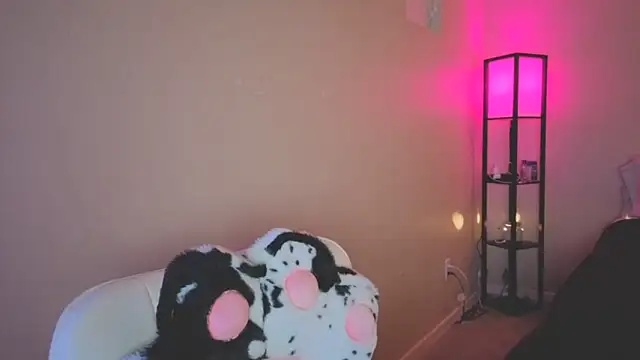 kimmiakiss22 online show from 02-15-25, 12:59