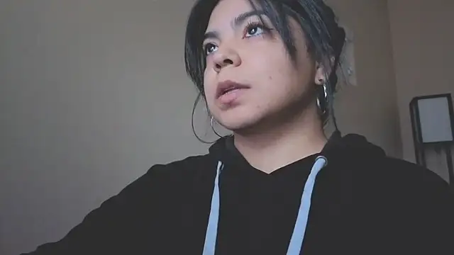 kimmiakiss22 online show from 03-07-25, 11:38