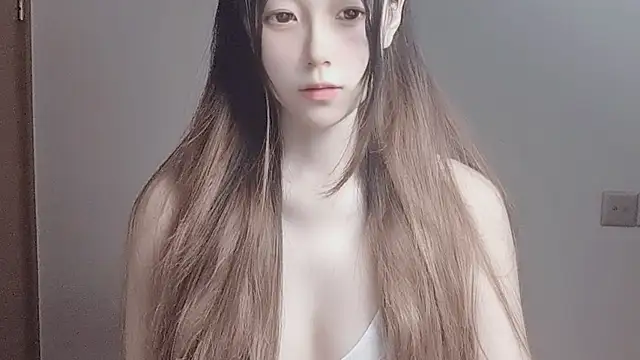 VaerySaenz online show from 10-04-25, 03:15