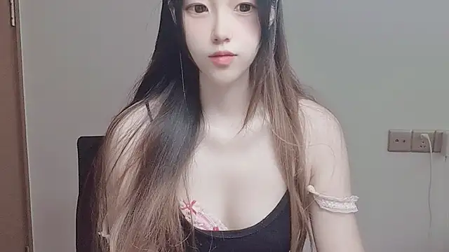 VaerySaenz online show from 11-10-25, 02:10