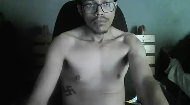 Snapshot of jonathan_jesus chatting on 12-15-24, 10:26 jonathan jesus online show from 12-15-24, 10:26