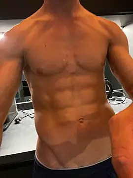 Snapshot of Fellix chatting on 09-15-25, 05:24 Fellix online show from 09-15-25, 05:24