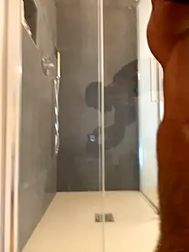 Snapshot of Fellix chatting on 09-18-25, 04:31 Fellix online show from 09-18-25, 04:31