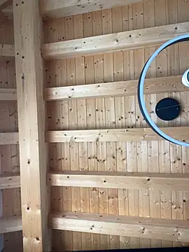 Snapshot of Fellix chatting on 09-24-25, 10:40 Fellix online show from 09-24-25, 10:40