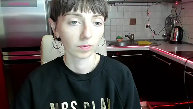 TayanaJons online show from 01-10-25, 07:46