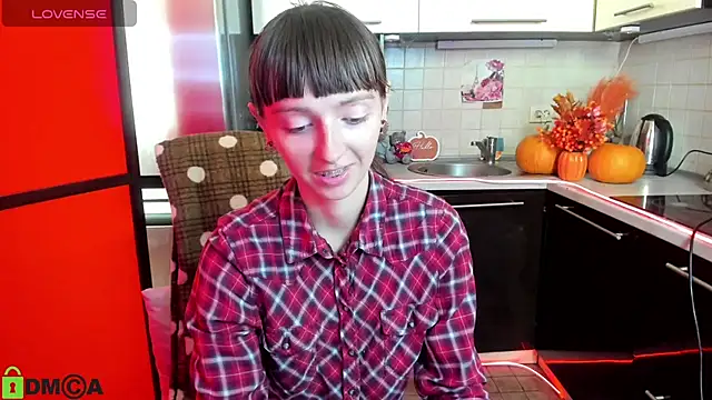 TayanaJons online show from 09-25-25, 07:01