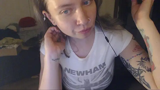 amanda kiss kiss online show from 01-11-25, 03:09