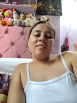 Snapshot of selena_gomez2 chatting on 05-15-26, 02:02 selena gomez2 online show from 05-15-26, 02:02