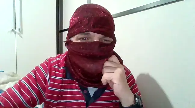 asira39 online show from 03-10-25, 01:23