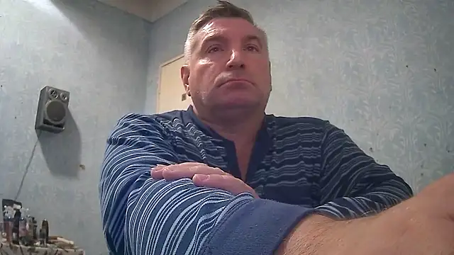 GYurmoka70 online show from 09-28-25, 07:41