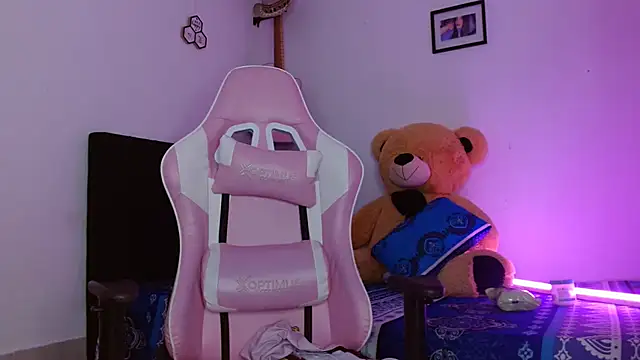 Dakota bumm online show from 11-13-25, 07:57